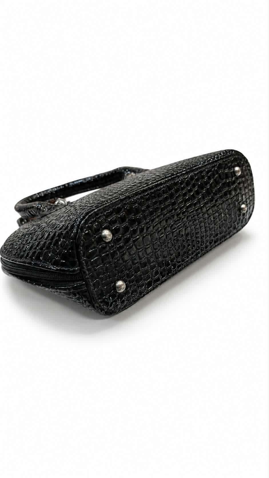 Elegant Crocodile-Embossed Women’s Handbag – Structured Luxury Tote